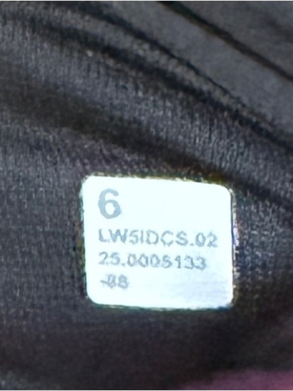 Rare Lululemon “Aloha” Black Align High-Rise Leggings 25” - Picture 6 of 6